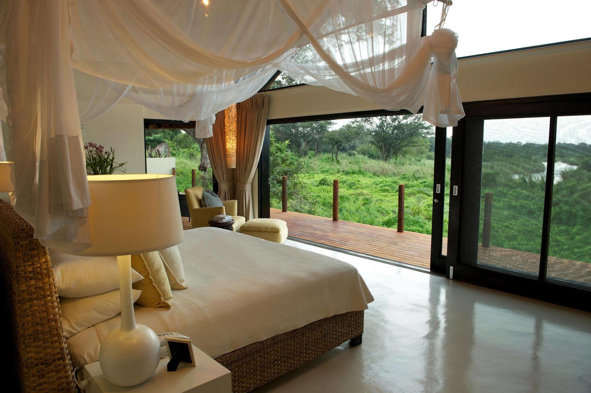 Lion Sands - Tinga Lodge Skukuza Esterno foto